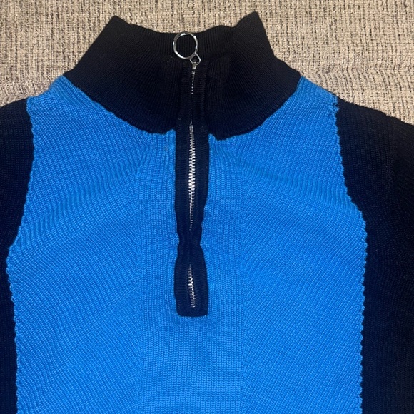 Jones New York Black and Blue Turtleneck Sweater - Picture 5 of 7